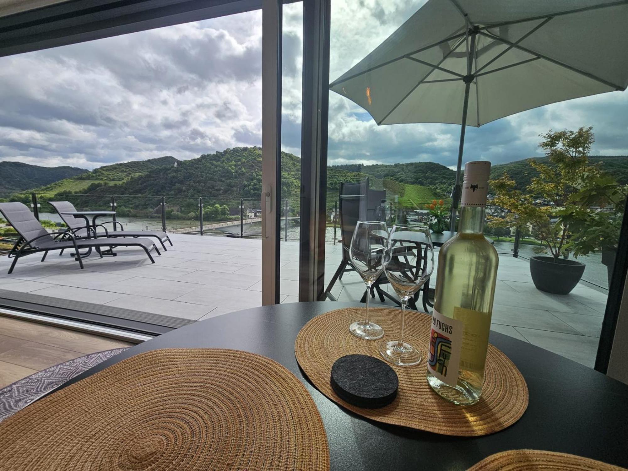 Mv Roemervilla, Lofts & Penthouses Mit Traumhaftem Moselpanoramablick Und Sauna Treis-Karden Luaran gambar